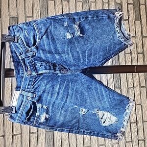 HOLLISTER Jean Shorts Sz 32 Excellent condition